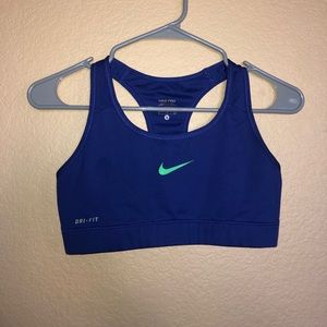 Nike Victory Sports Bra